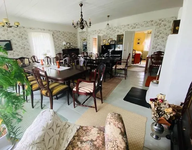 Pollin Piha Apartman